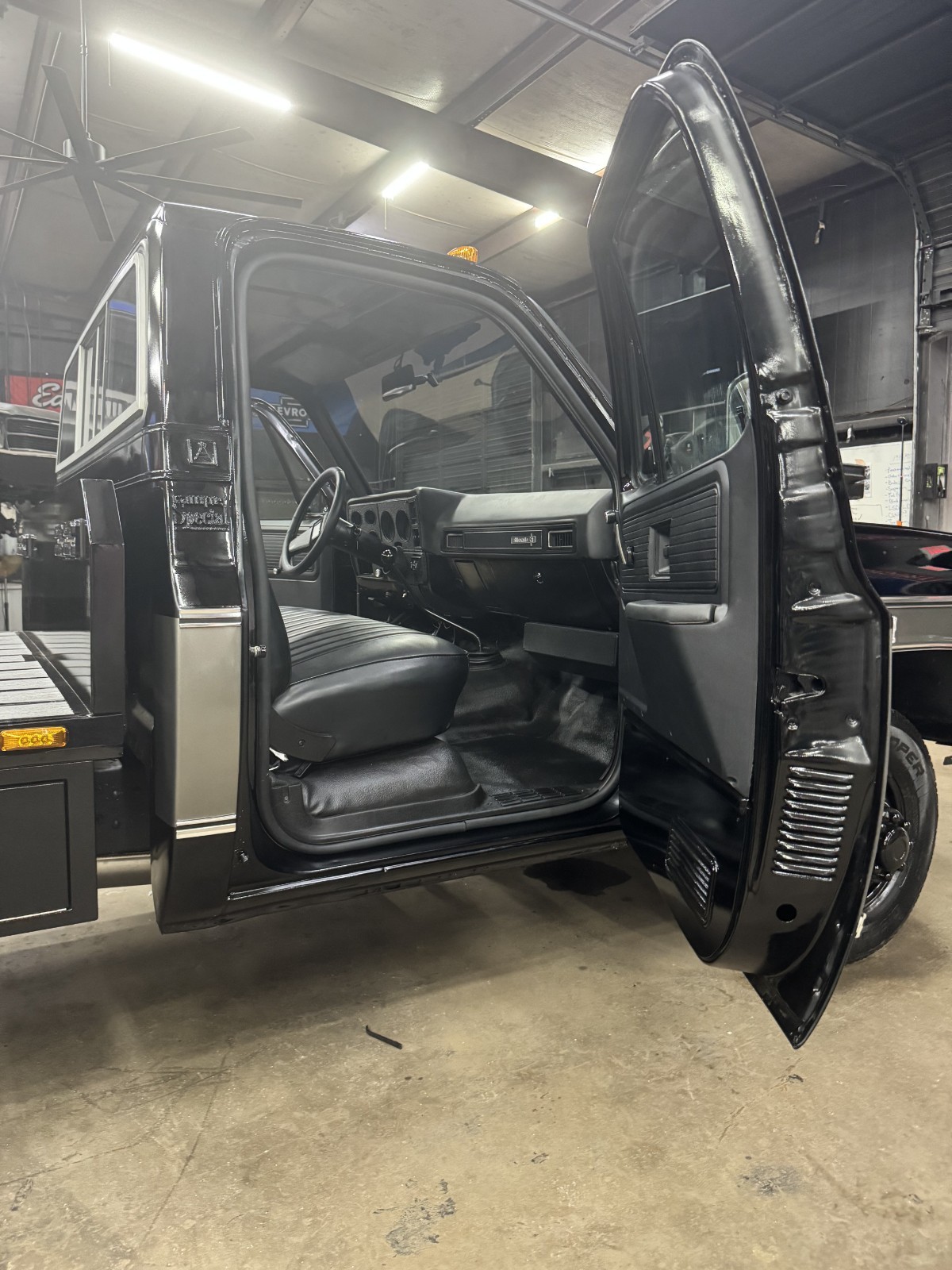 Chevrolet-CK-Pickup-3500-1978-Standard-Cab-Pickup-6