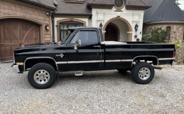 Chevrolet-CK-Pickup-3500-1983-Standard-Cab-Pickup-1