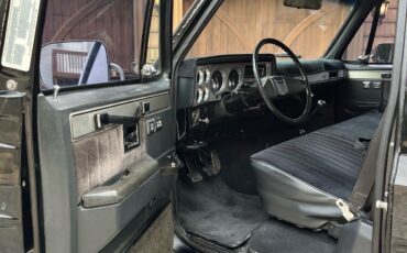 Chevrolet-CK-Pickup-3500-1983-Standard-Cab-Pickup-19