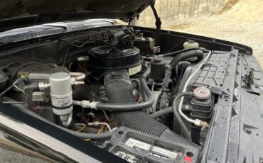 Chevrolet-CK-Pickup-3500-1983-Standard-Cab-Pickup-28