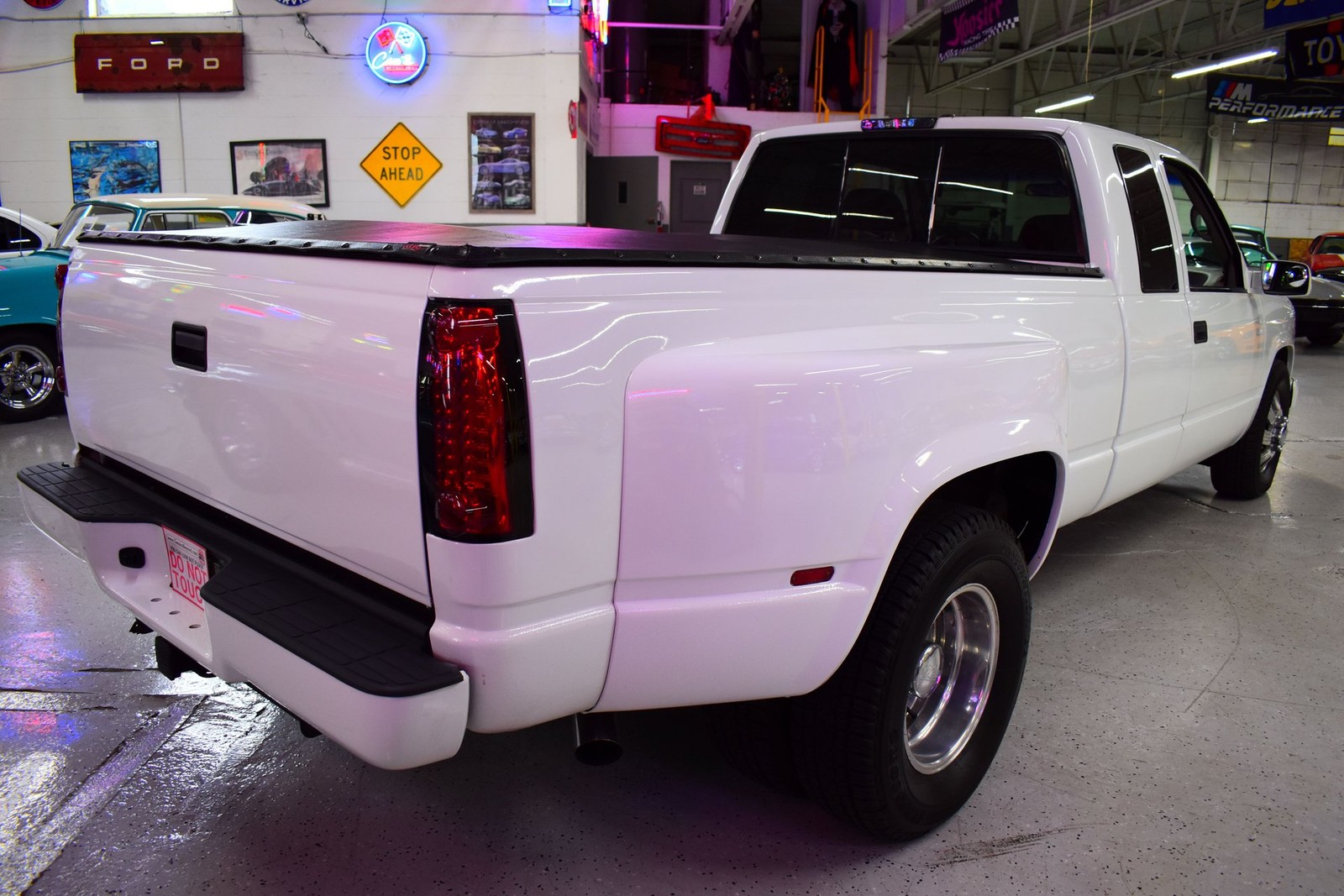 Chevrolet-CK-Pickup-3500-1996-10