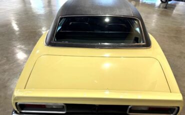 Chevrolet-Camaro-1967-Butternut-Yellow-Black-Vinyl-17