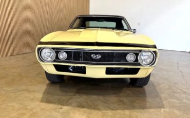 Chevrolet-Camaro-1967-Butternut-Yellow-Black-Vinyl-19