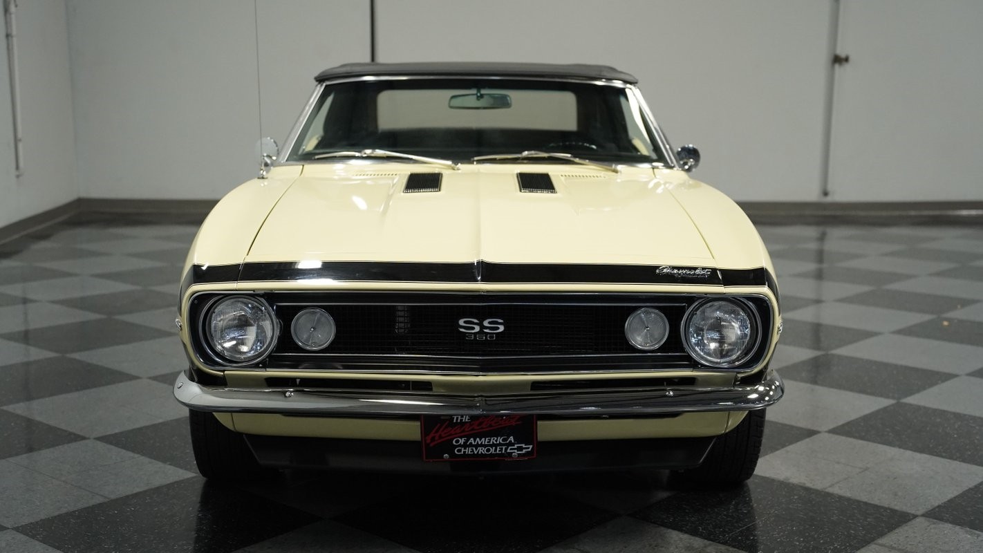 Chevrolet-Camaro-1967-Convertible-13