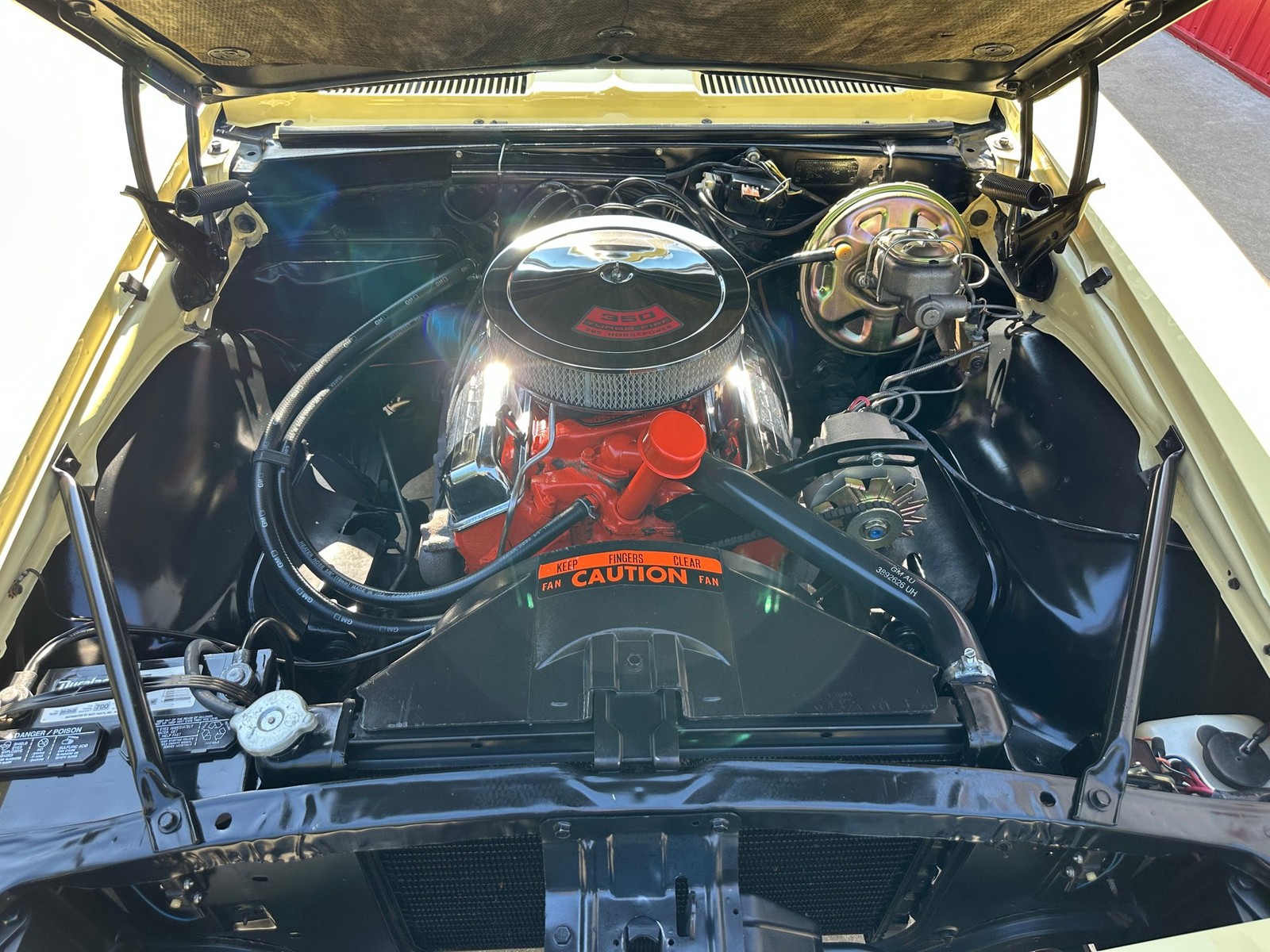 Chevrolet-Camaro-1967-Convertible-17
