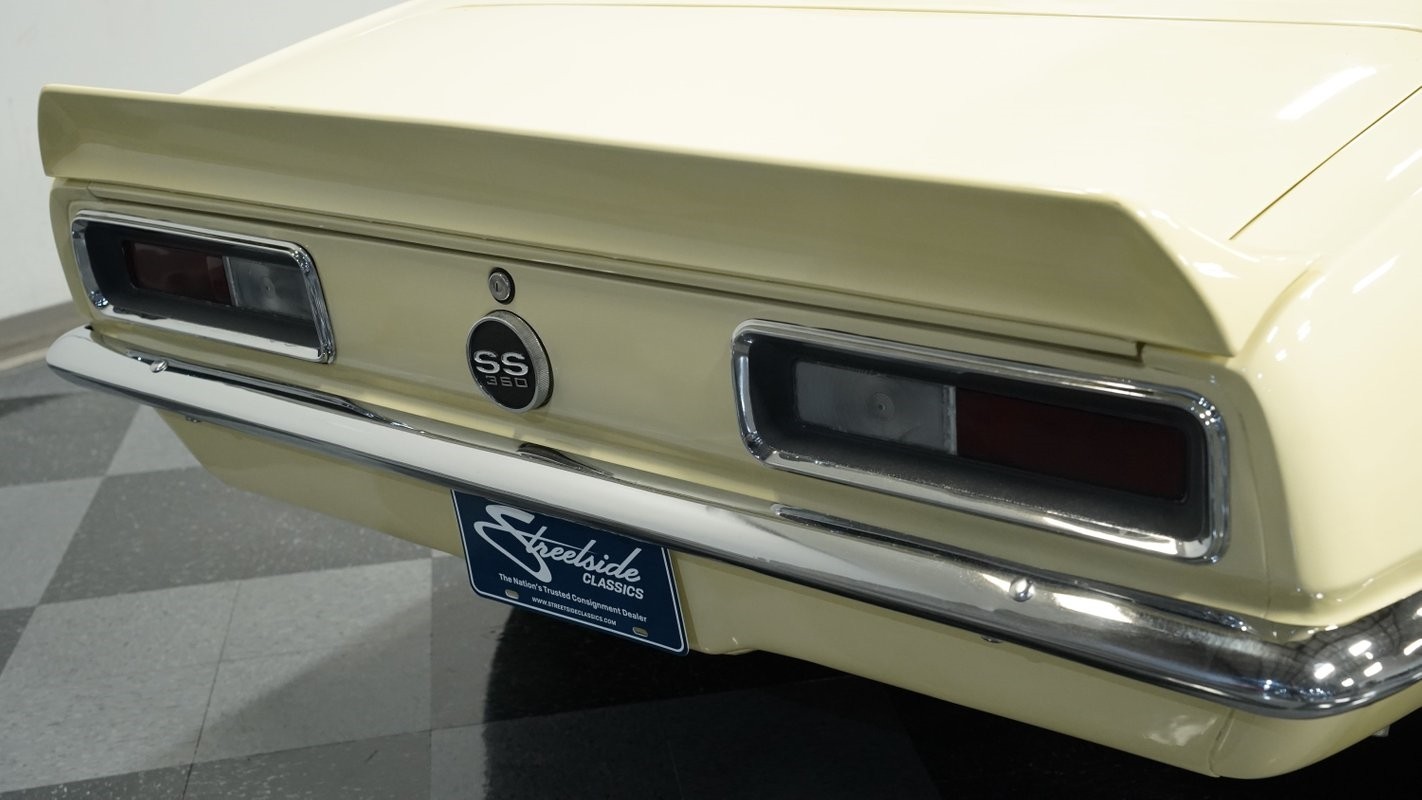 Chevrolet-Camaro-1967-Convertible-18