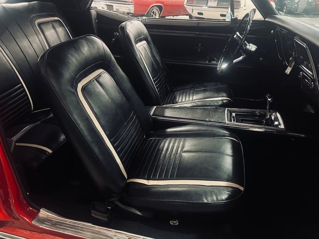 Chevrolet-Camaro-1967-Convertible-21