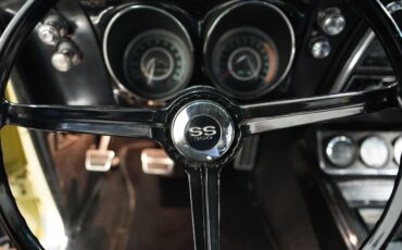 Chevrolet-Camaro-1967-Convertible-27