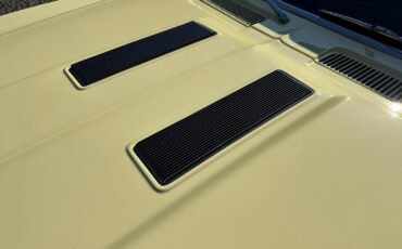 Chevrolet-Camaro-1967-Convertible-36