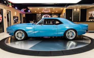 Chevrolet-Camaro-1967-Coupe-18