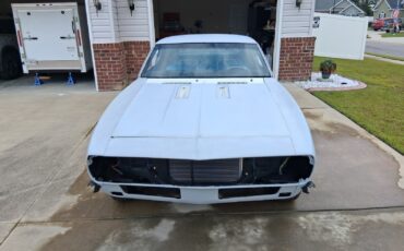 Chevrolet-Camaro-1967-Coupe-3