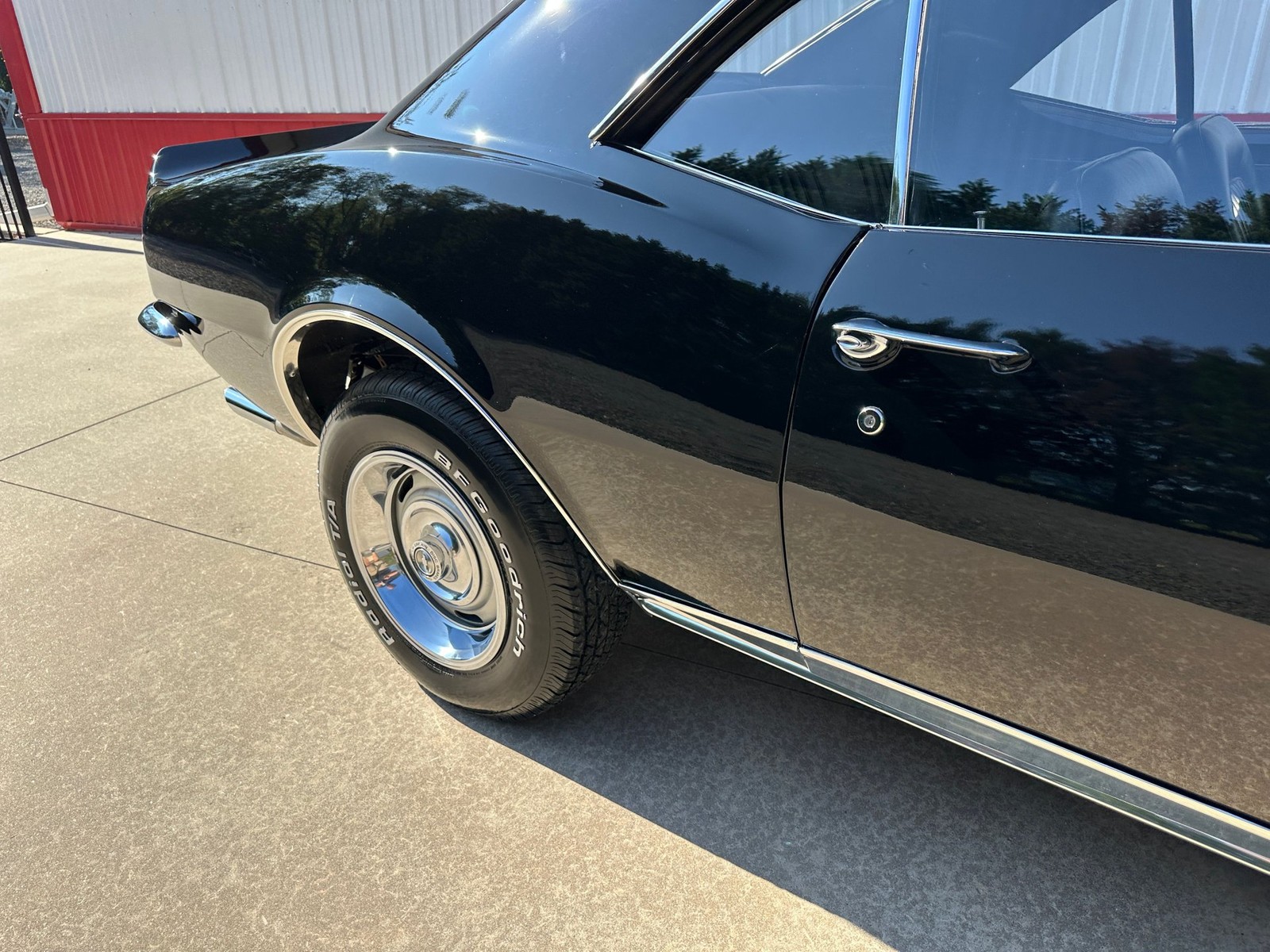 Chevrolet-Camaro-1967-Coupe-32