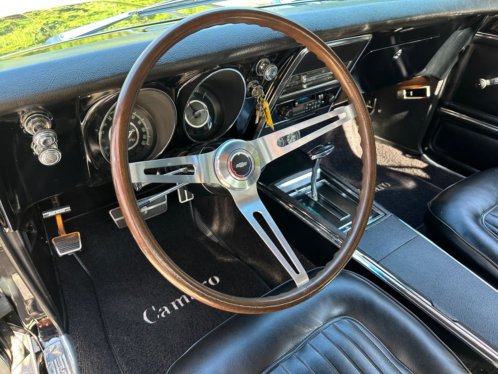 Chevrolet-Camaro-1967-Coupe-37
