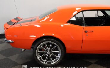 Chevrolet-Camaro-1967-Huggar-Orange-Black-12