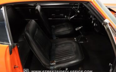 Chevrolet-Camaro-1967-Huggar-Orange-Black-19