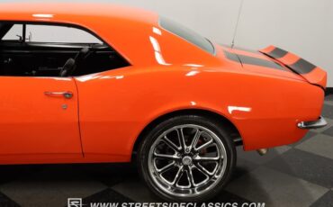 Chevrolet-Camaro-1967-Huggar-Orange-Black-29