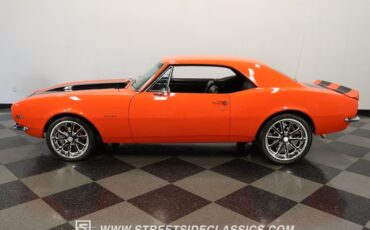 Chevrolet-Camaro-1967-Huggar-Orange-Black-37