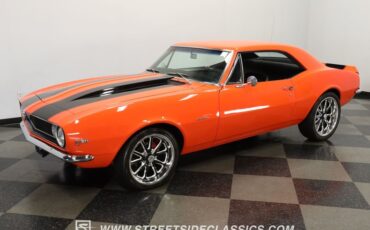 Chevrolet-Camaro-1967-Huggar-Orange-Black-40