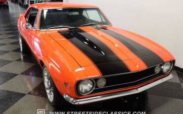 Chevrolet-Camaro-1967-Huggar-Orange-Black-42