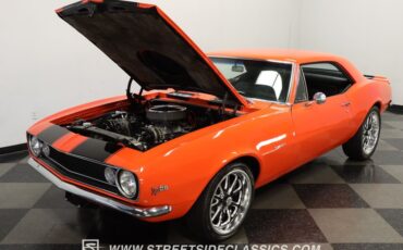 Chevrolet-Camaro-1967-Huggar-Orange-Black-45