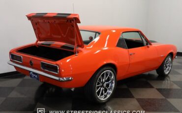 Chevrolet-Camaro-1967-Huggar-Orange-Black-49