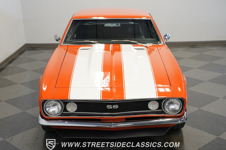 Chevrolet-Camaro-1967-Orange-Black-25