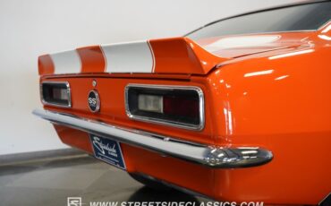 Chevrolet-Camaro-1967-Orange-Black-31
