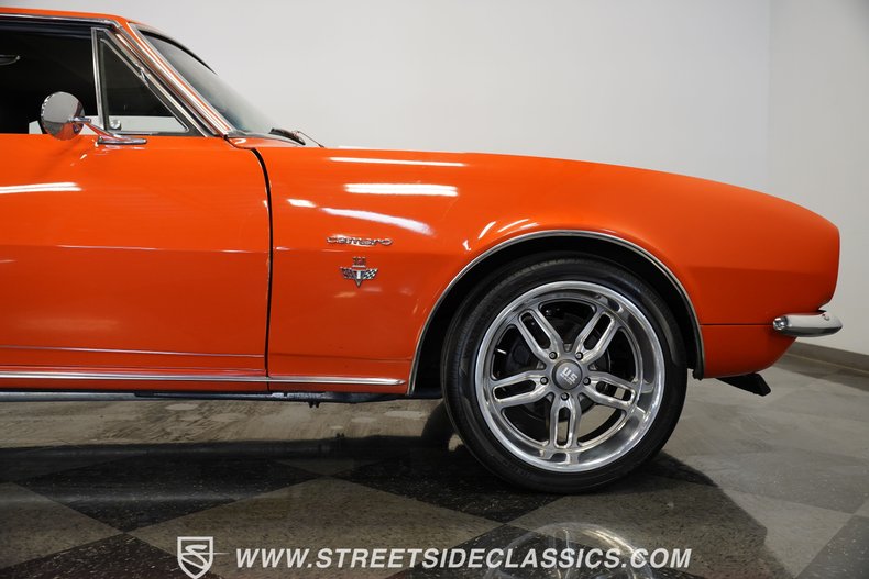 Chevrolet-Camaro-1967-Orange-Black-33
