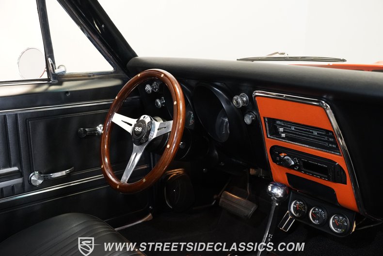 Chevrolet-Camaro-1967-Orange-Black-47