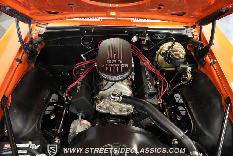 Chevrolet-Camaro-1967-Orange-Black-5