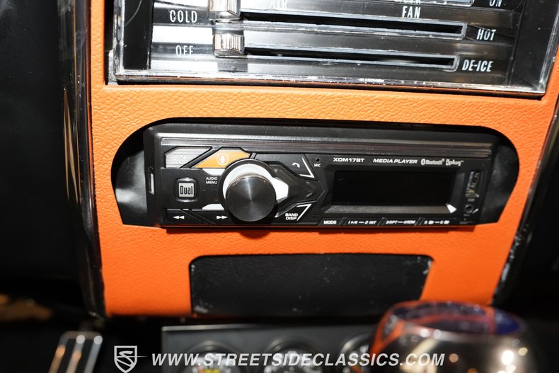 Chevrolet-Camaro-1967-Orange-Black-8