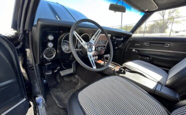 Chevrolet-Camaro-1968-Black-Black-1