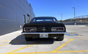 Chevrolet-Camaro-1968-Black-Black-11