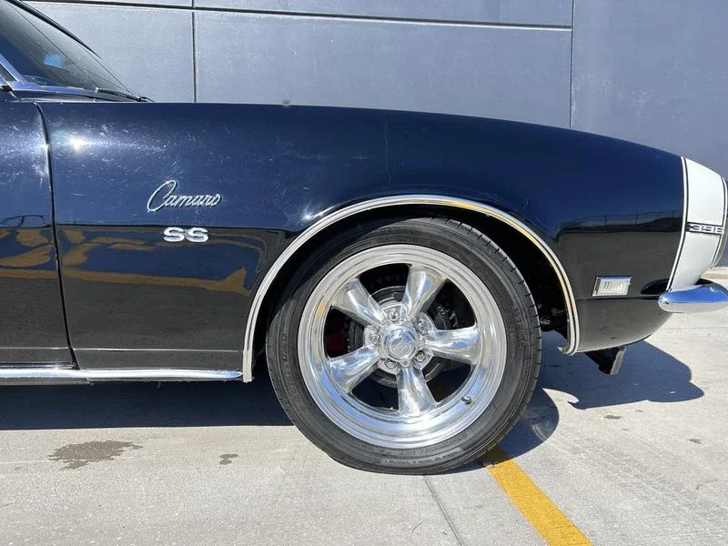 Chevrolet-Camaro-1968-Black-Black-12