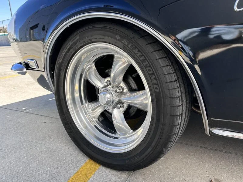 Chevrolet-Camaro-1968-Black-Black-27