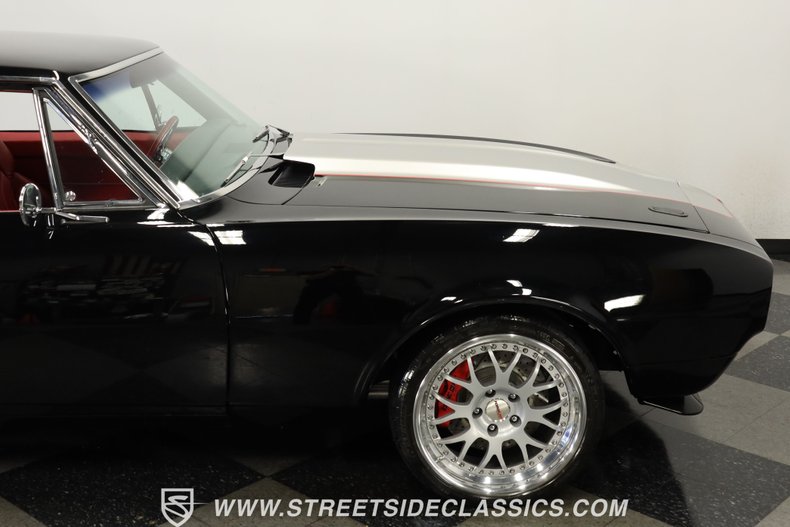 Chevrolet-Camaro-1968-Black-Red-1