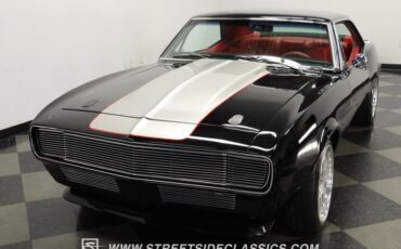 Chevrolet-Camaro-1968-Black-Red-15