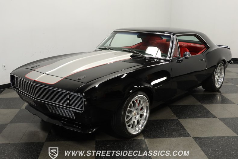 Chevrolet-Camaro-1968-Black-Red-16