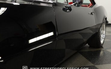 Chevrolet-Camaro-1968-Black-Red-20