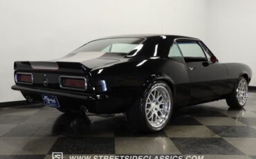 Chevrolet-Camaro-1968-Black-Red-24