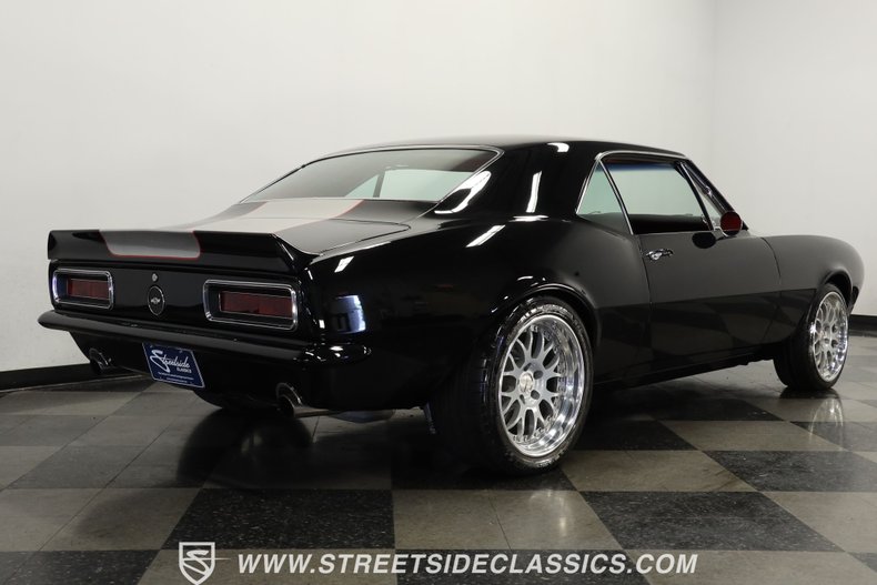 Chevrolet-Camaro-1968-Black-Red-24