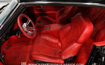 Chevrolet-Camaro-1968-Black-Red-31