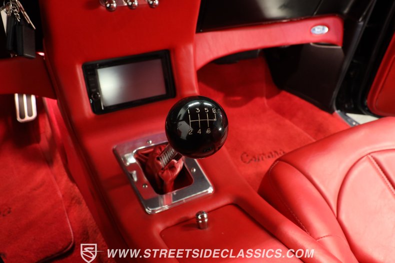 Chevrolet-Camaro-1968-Black-Red-34