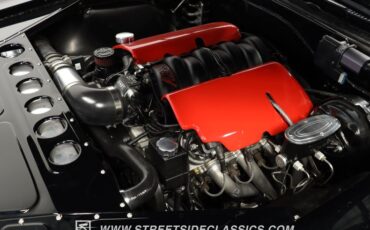 Chevrolet-Camaro-1968-Black-Red-40