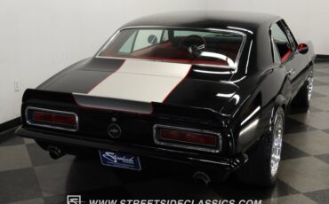 Chevrolet-Camaro-1968-Black-Red-8