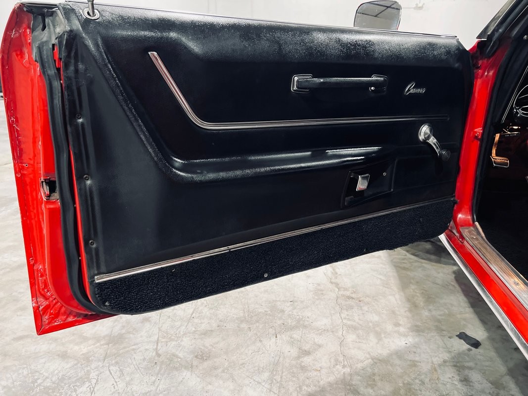 Chevrolet-Camaro-1968-Convertible-13