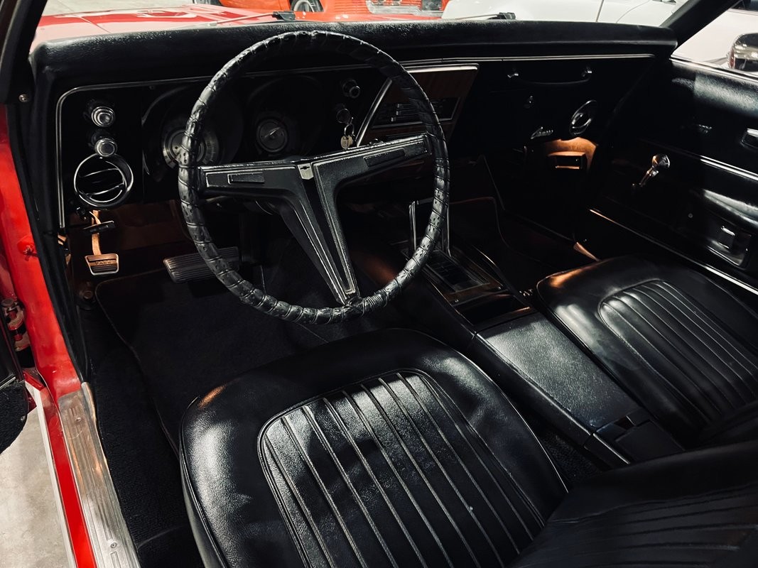 Chevrolet-Camaro-1968-Convertible-15