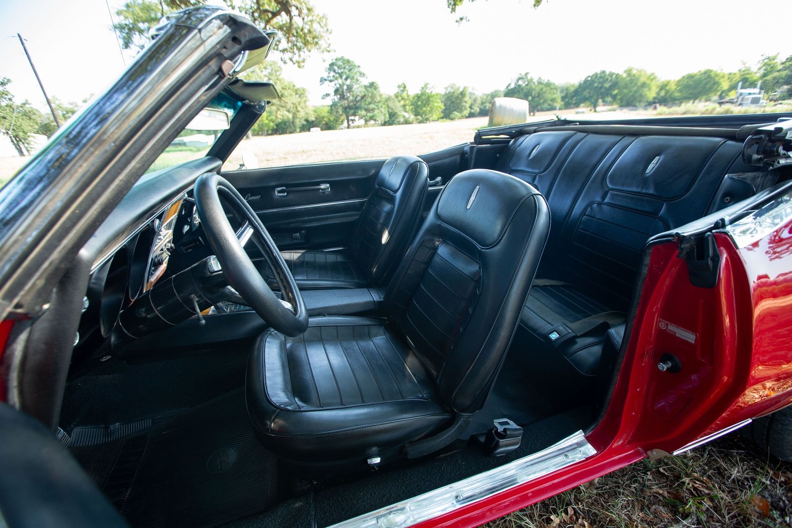 Chevrolet-Camaro-1968-Convertible-17