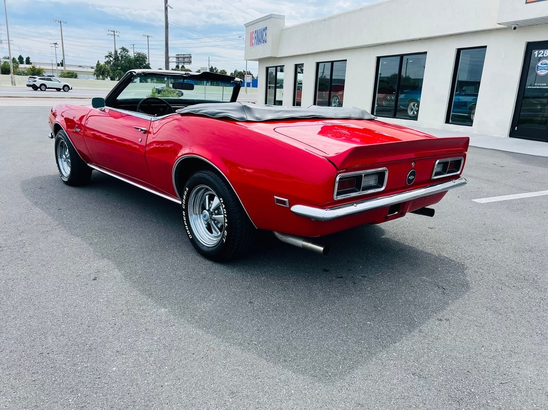 Chevrolet-Camaro-1968-Convertible-2