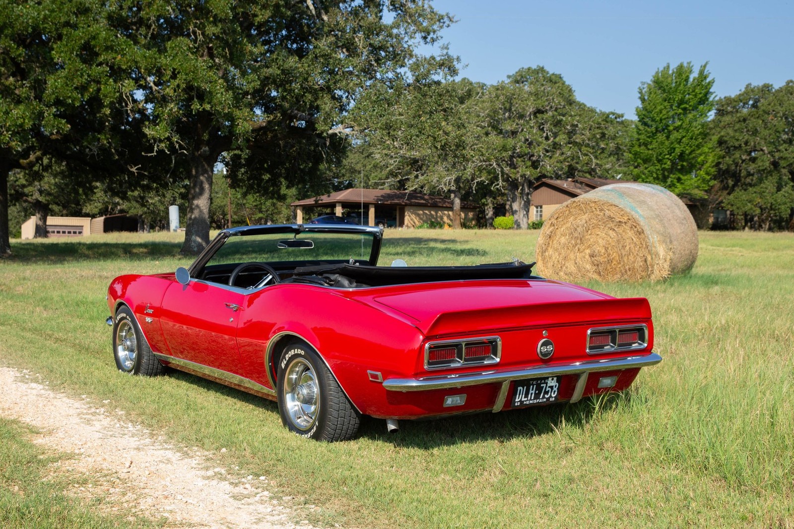 Chevrolet-Camaro-1968-Convertible-4